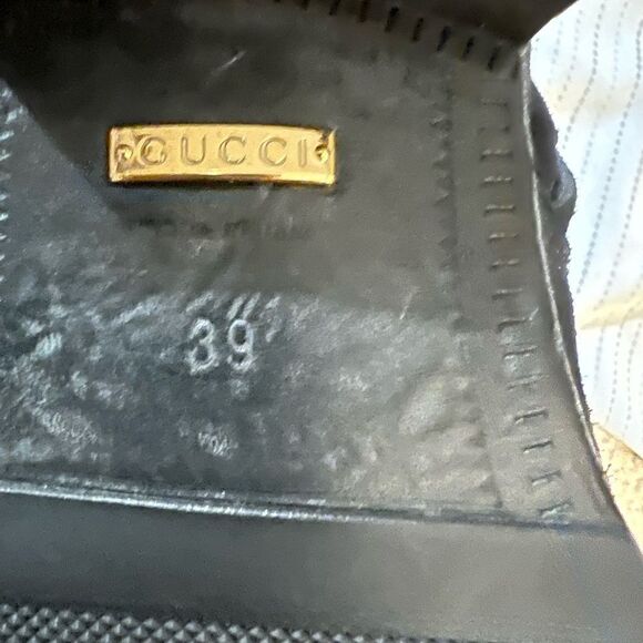 New Gucci suede boots - Picture 7 of 9